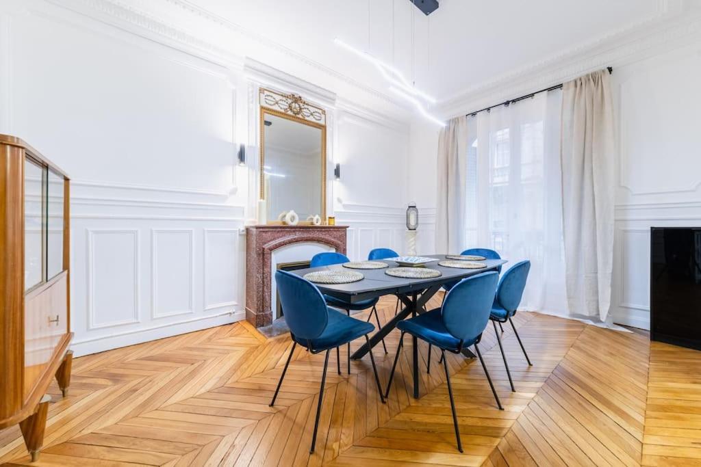 Haussmannian Apartment, Near Champs-Elysees Париж Екстериор снимка